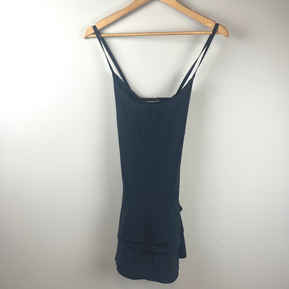 NWT AERIE Black Ruffled Athletic Dress Built In Shorts Pockets Medium - Picture 2 of 4
